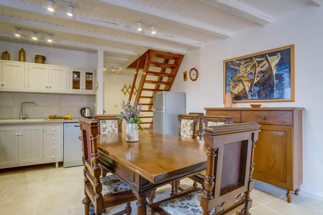 House Mihaela Villa Miholascica